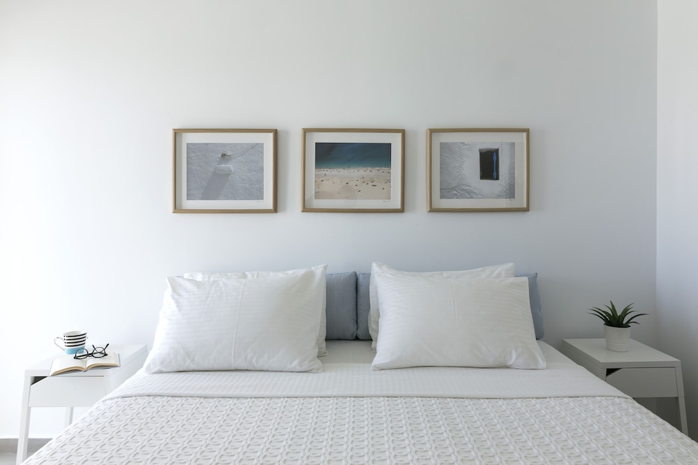 Amperian Mykonos Suites & Villas