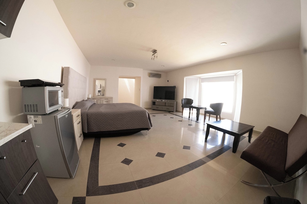 Room-17, Suite for two People view 3