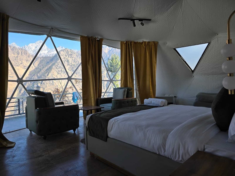 The Glamp Hills Auli