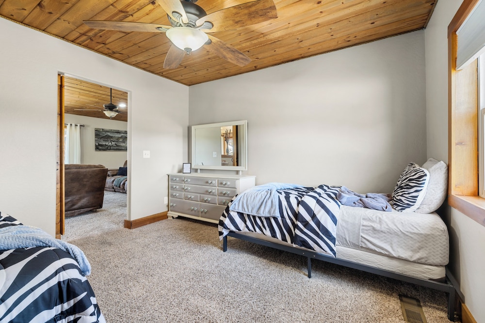 Zebra Retreat Compound