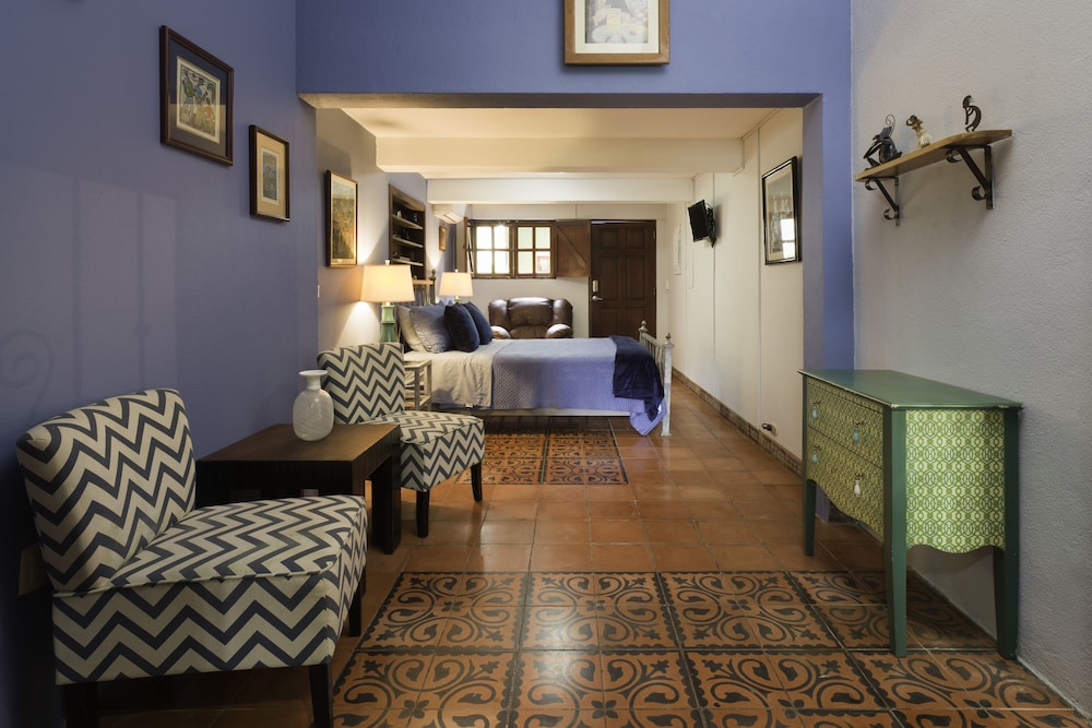 Casa Leona