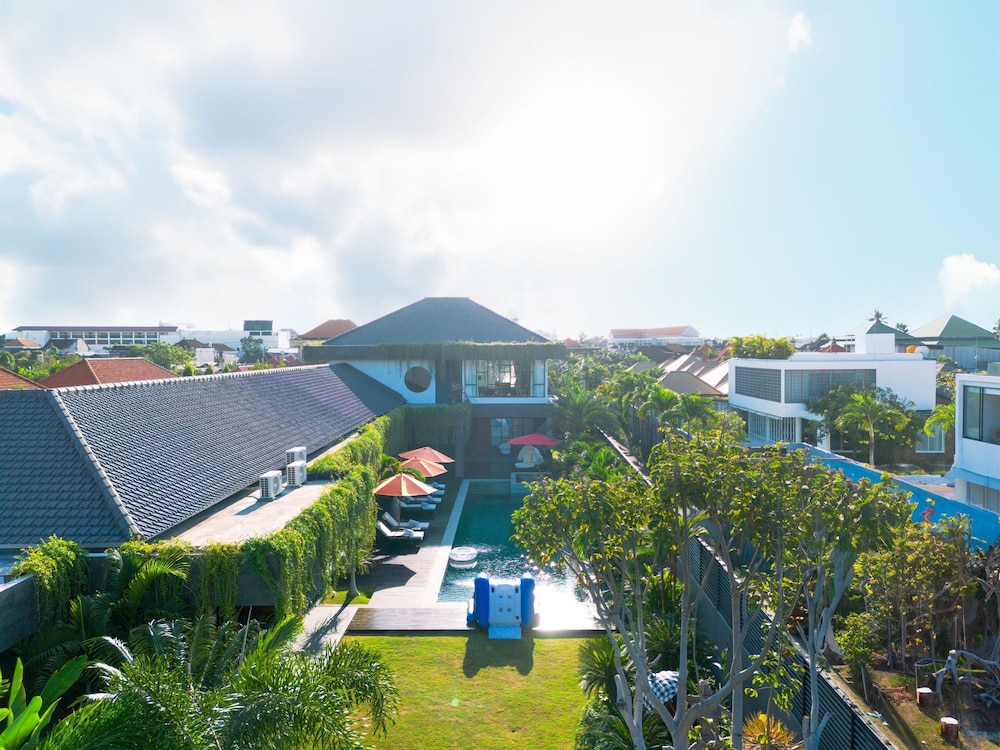 Nishiki 5BR Villa Epitome Lux Seminyak