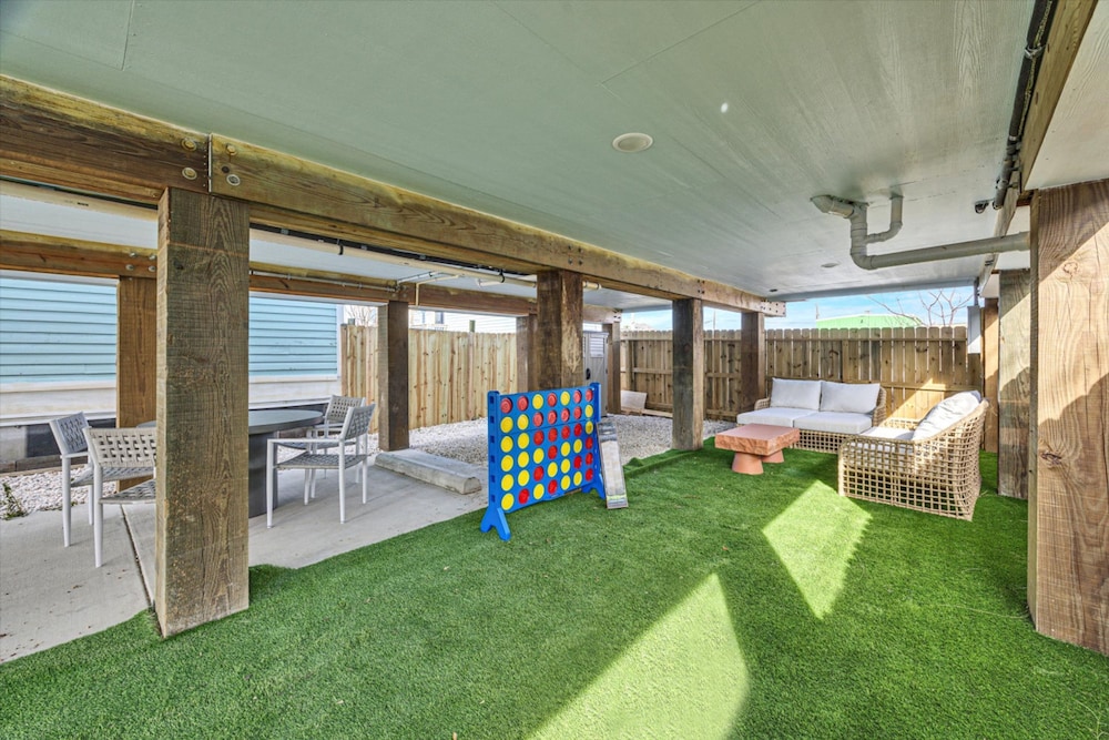 Newly Remodeled Home Minutes From Cruise Terminal
