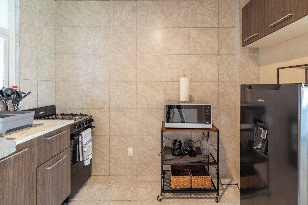 Polanco Flat - Laundry- Parking-elevator-sleeps 10 photo 2