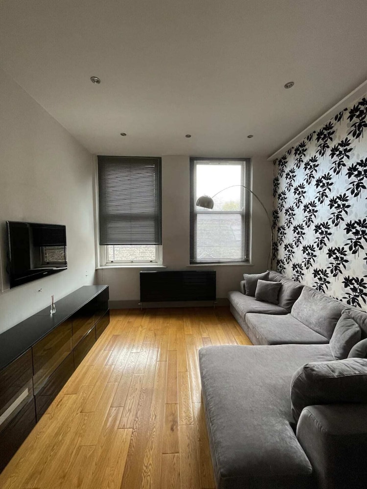 Stylish 1BD Flat - 1 Min From Bethnal Green