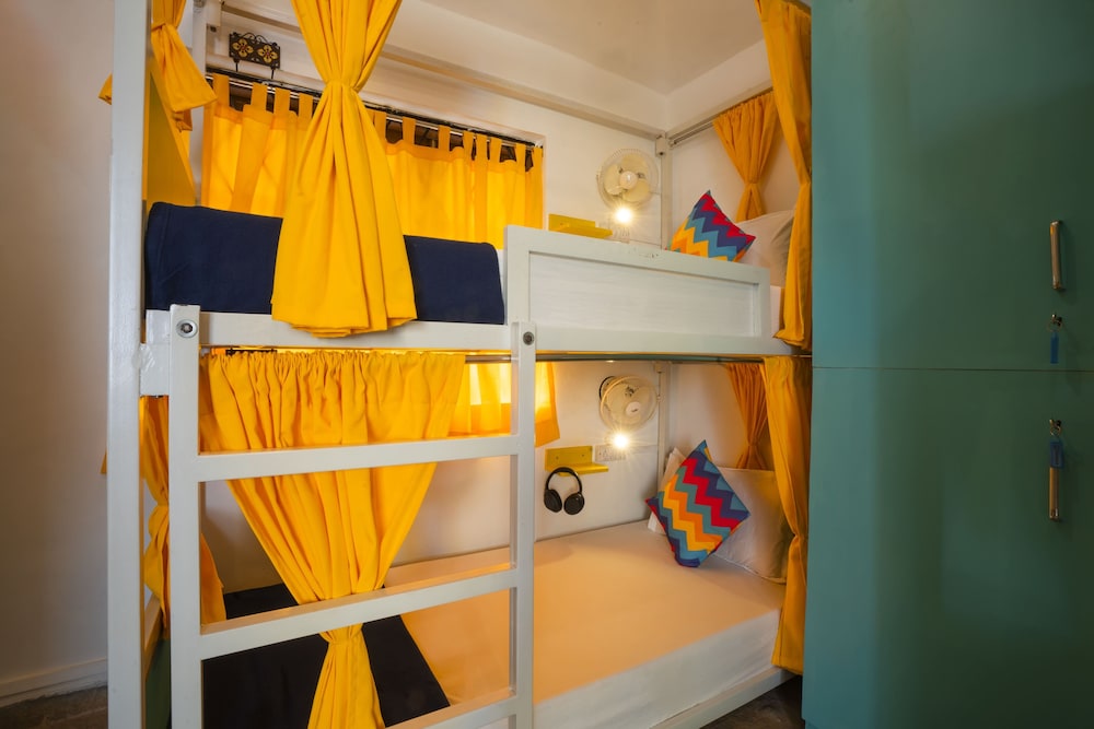 goSTOPS Lite Goa, Calangute