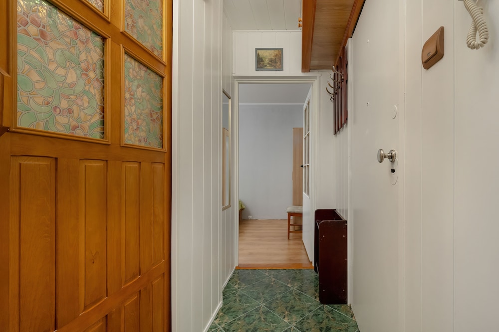 Apartment Close to the Park by Renters view 3