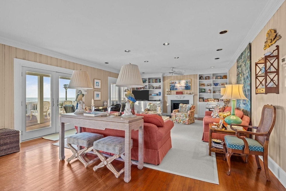 Taylor Cottage 5 Bedroom Home