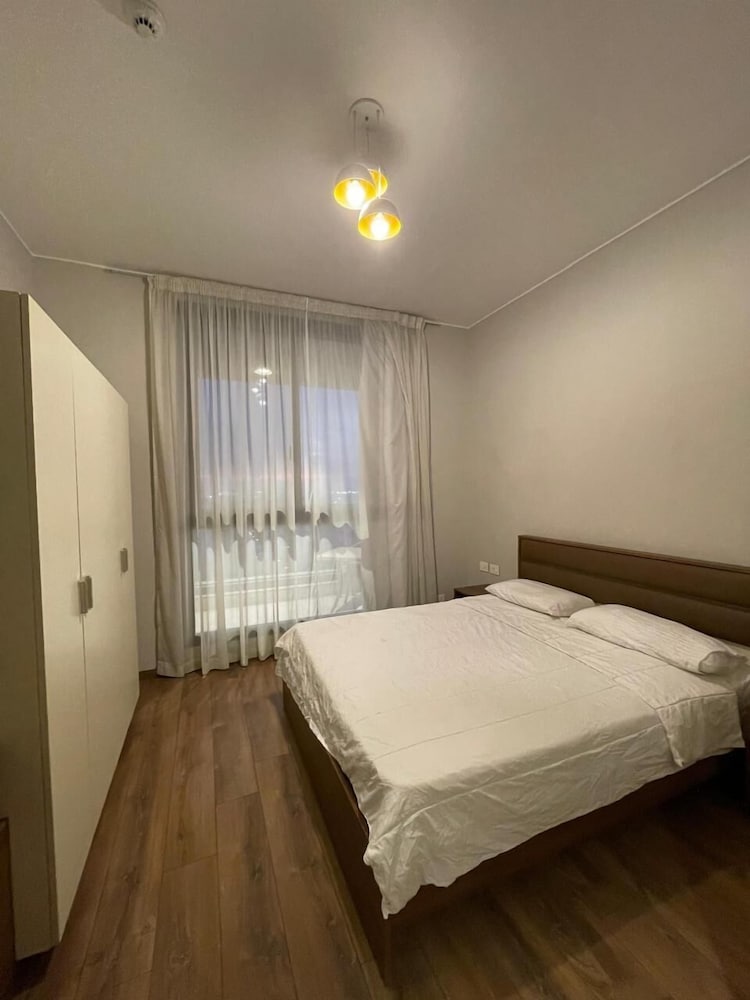 2BR Fully Serviced Apt. in AeonTowers