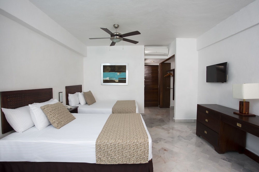 Puerto Vallarta Vacations - Vamar Vallarta All Inclusive Marina and Beach Resort - Property Image 5