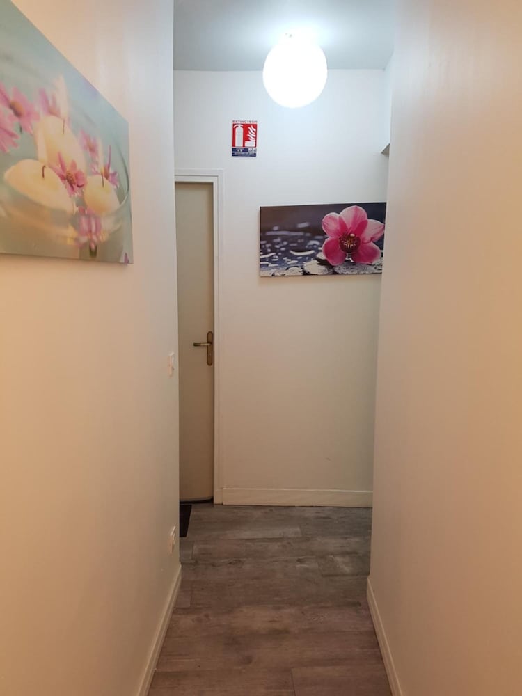 Felicidade Hostel