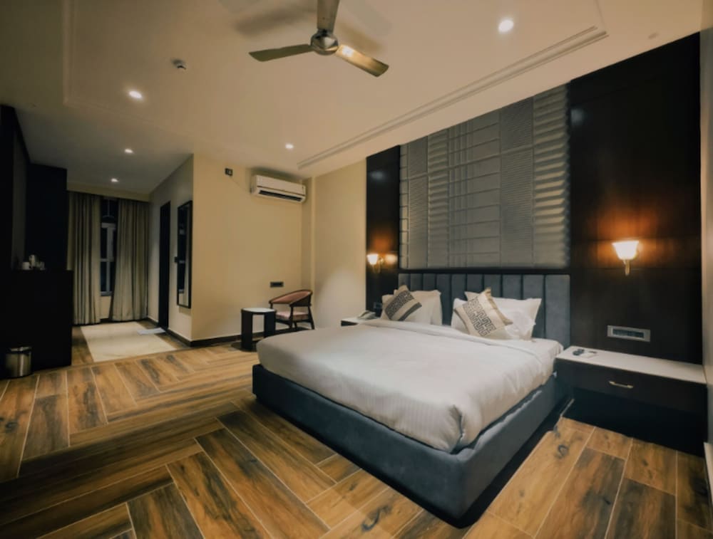 Hotel The Vijay Villas