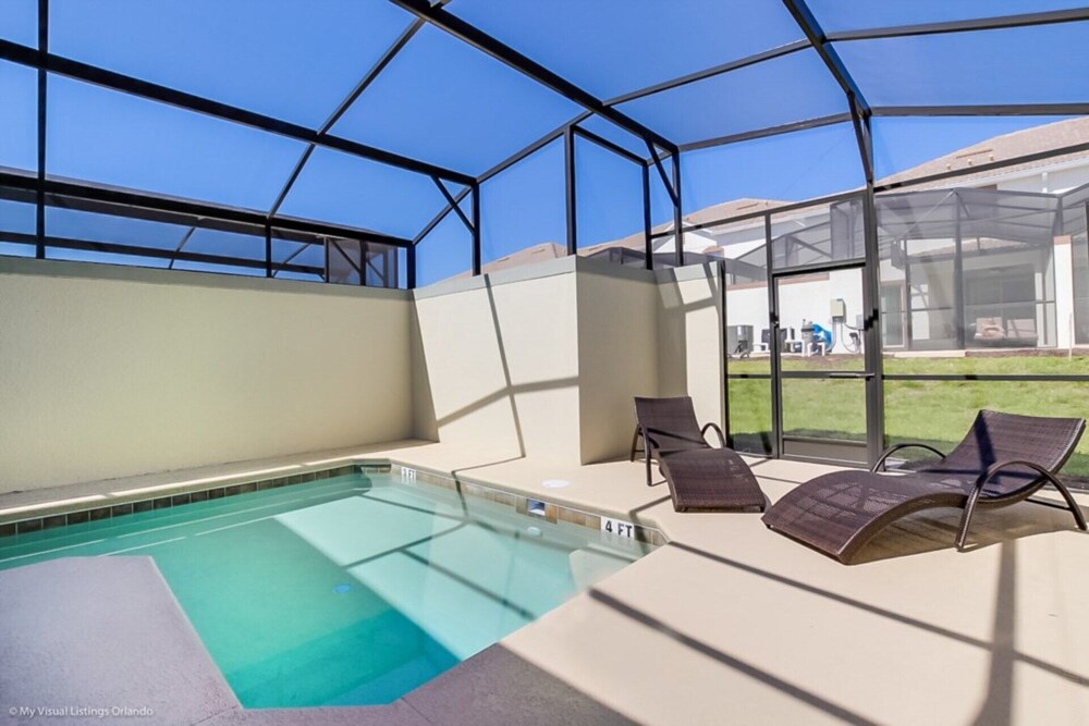 Townhome in Champions Gate Resort 2544 view 4