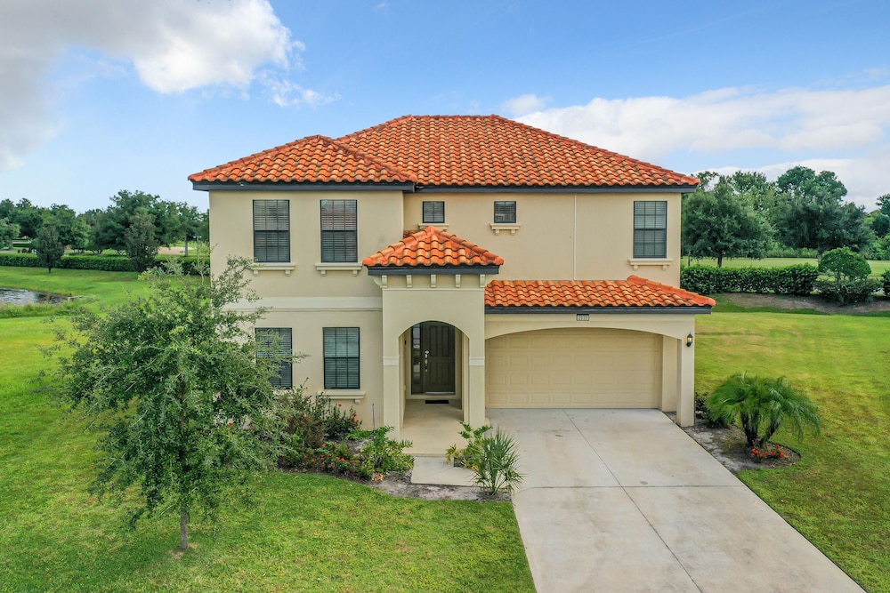 Family Oasis Near Disney - Pool Resort Access