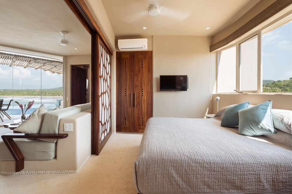 Punta Majahua Condos
