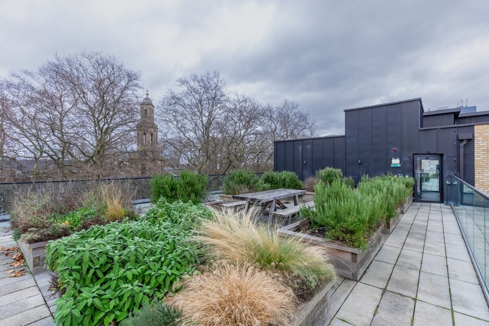 Elegant & Serene 2BD Flat W/roof Terrace Hoxton!