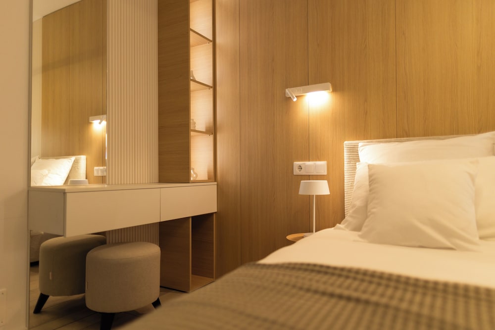 Royalton Suites