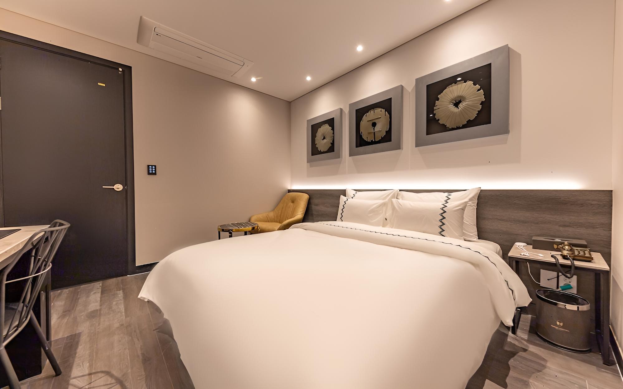 Gunsan Mari Hotel