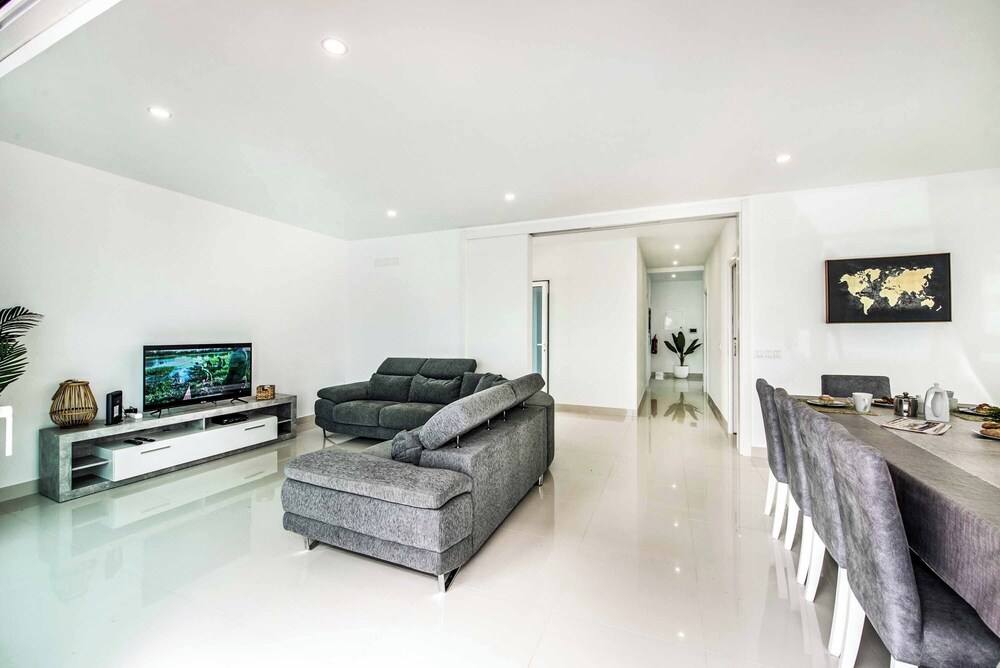 Villa Aventura
