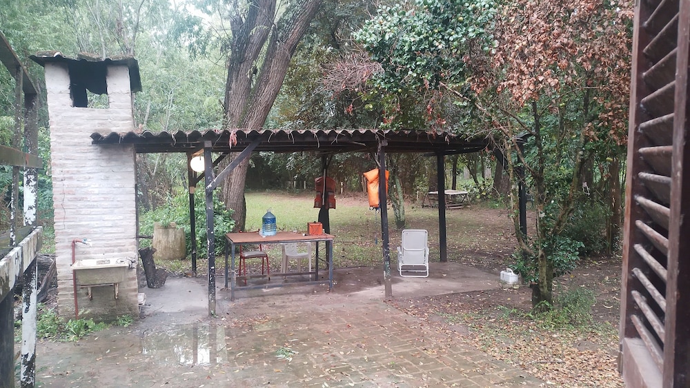Cabaña del humedal