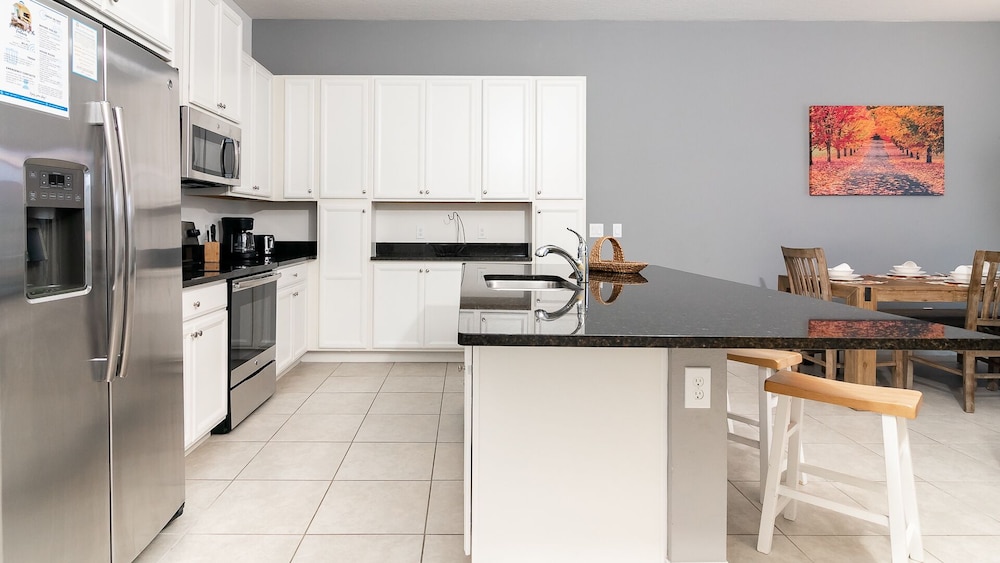 Great Escape to the Enclaves Near Disney! - Image 5