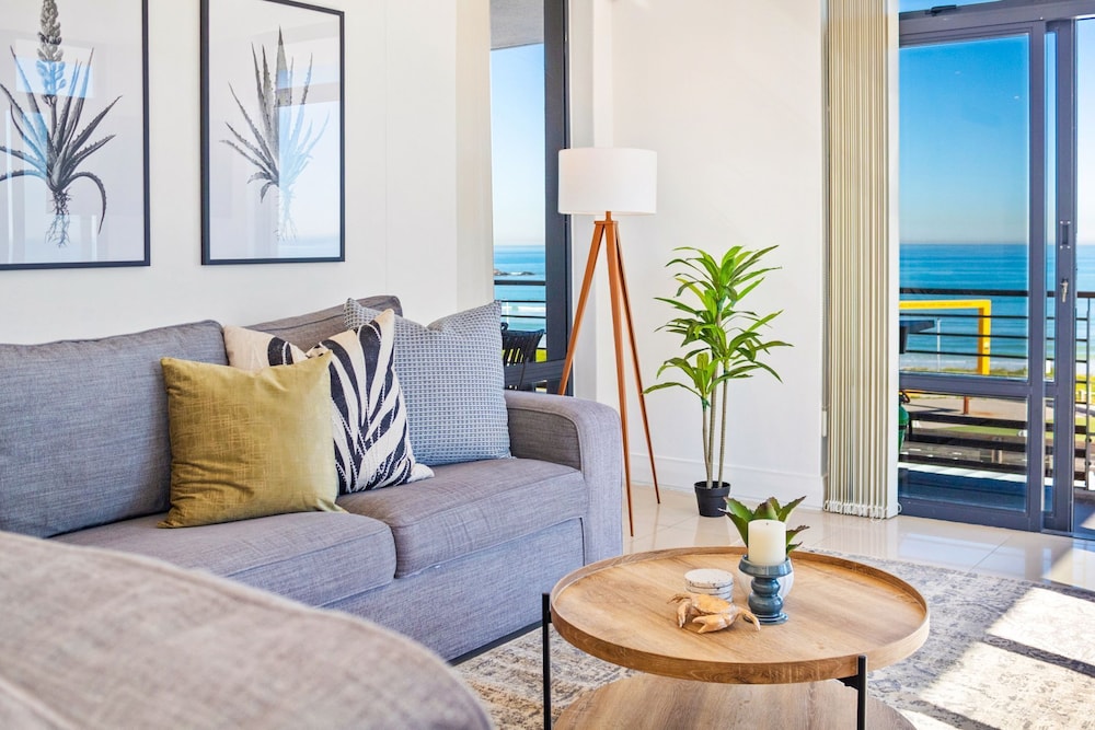 Eden On The Bay 168