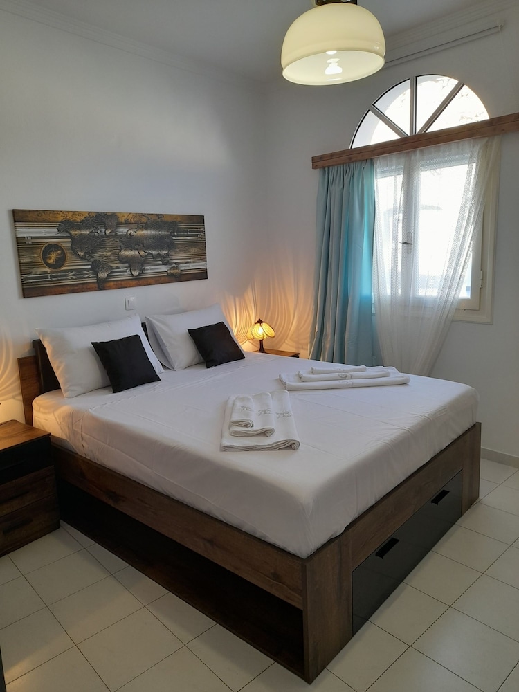 Studio Orion - Allparos Villas photo 5