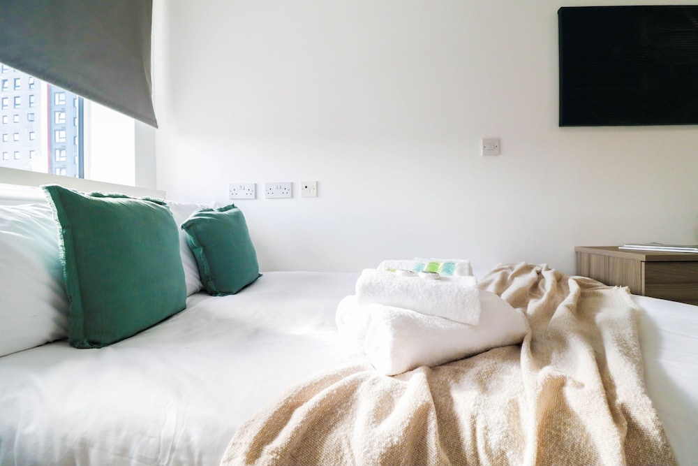 Cosy and Bright 1-bedroom Stay