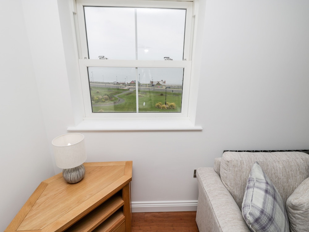 Sandsend View