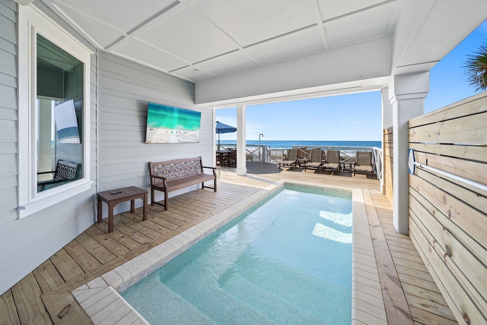 Blessing At Pier Park 6 Bedroom Home
