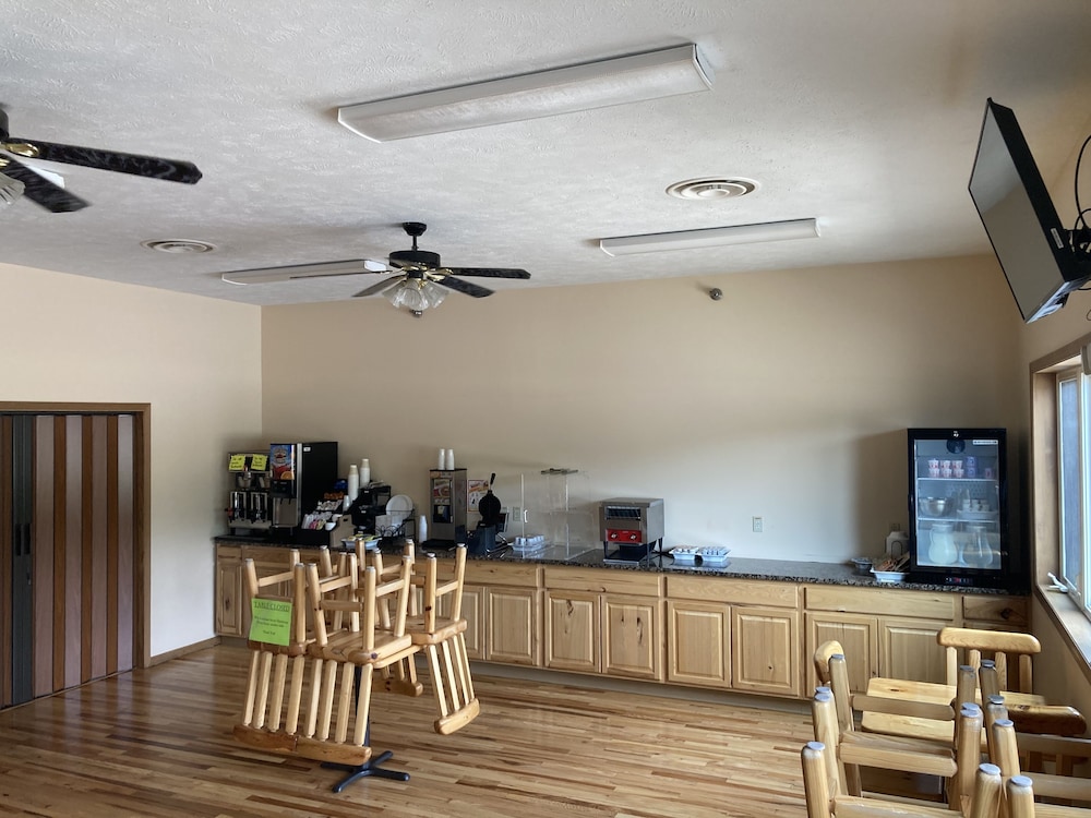 White Pine Lodge