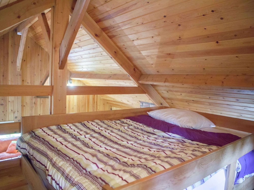 Luxurious Chalet in Oud-turnhout With Large Garden view 5
