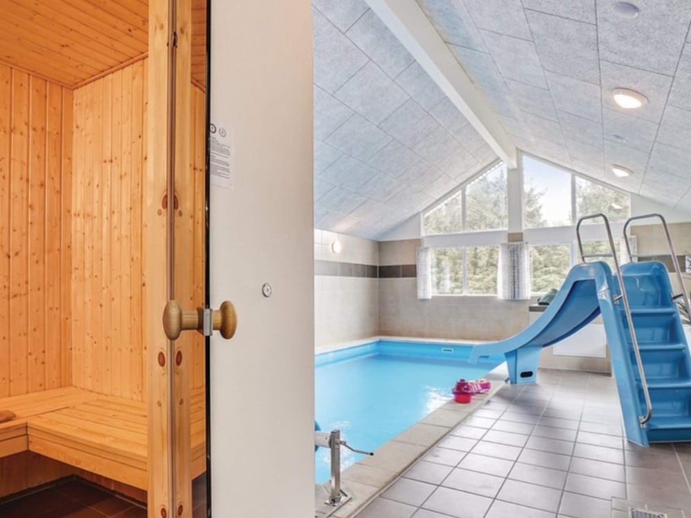 5 Star Holiday Home in Spottrup