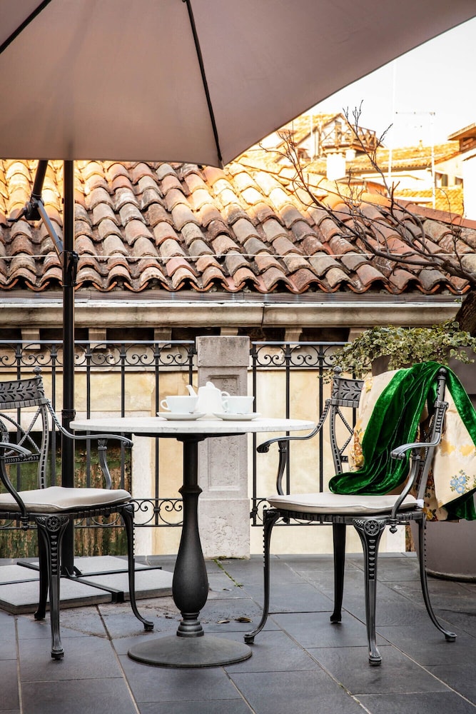 Palazzina Grassi-2