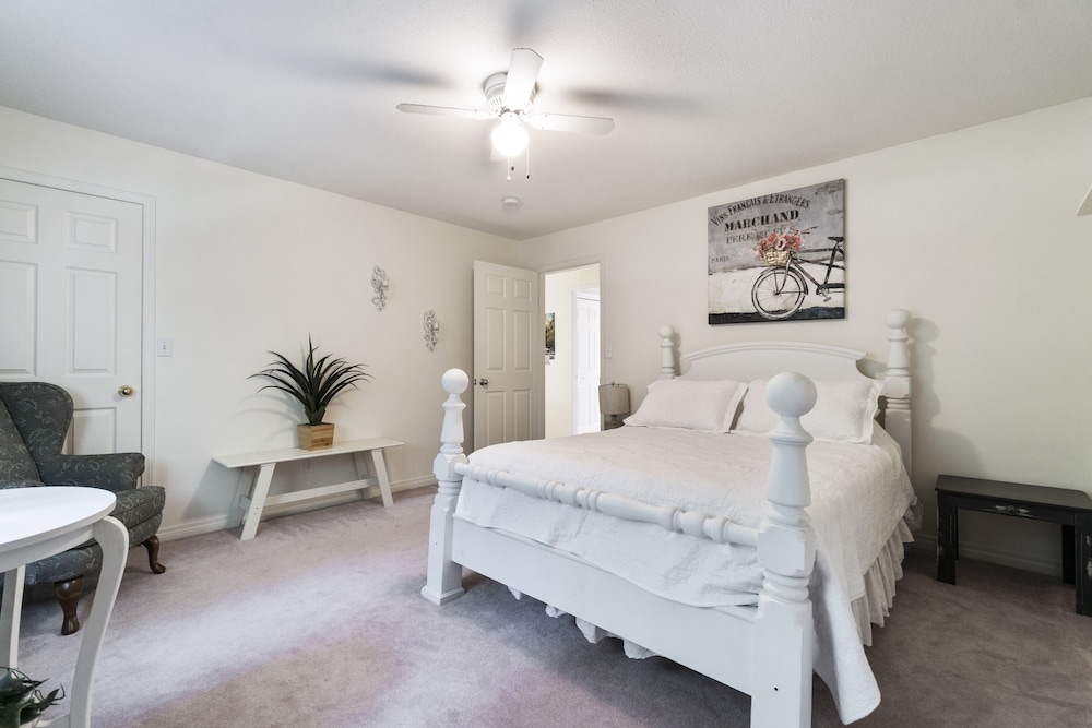 Eagle River Vacation Home view 3