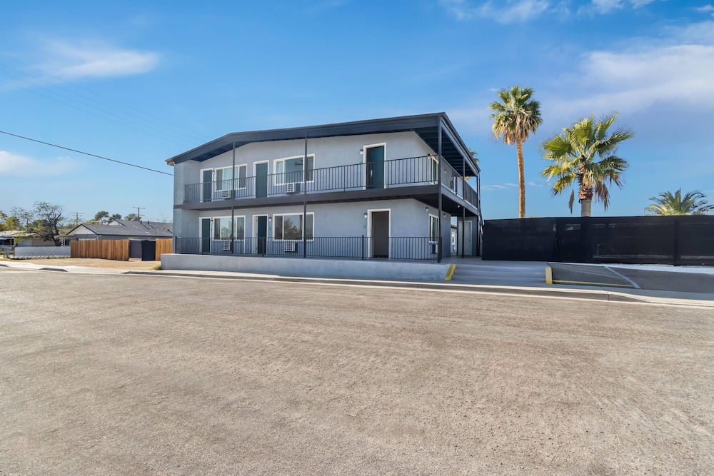 Suburban Studios Ridgecrest near China Lake Naval Station