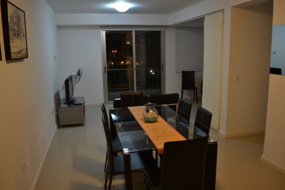 Arenas del Mar Apartments