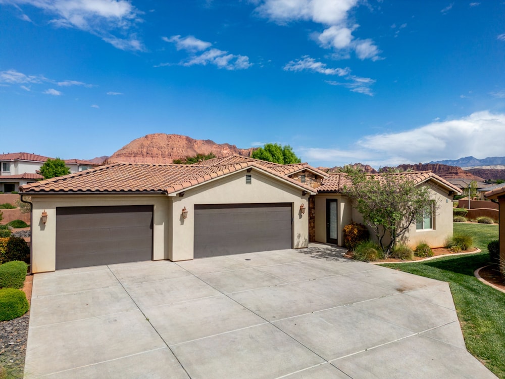 Paradise Village 3 - Grand View Estates