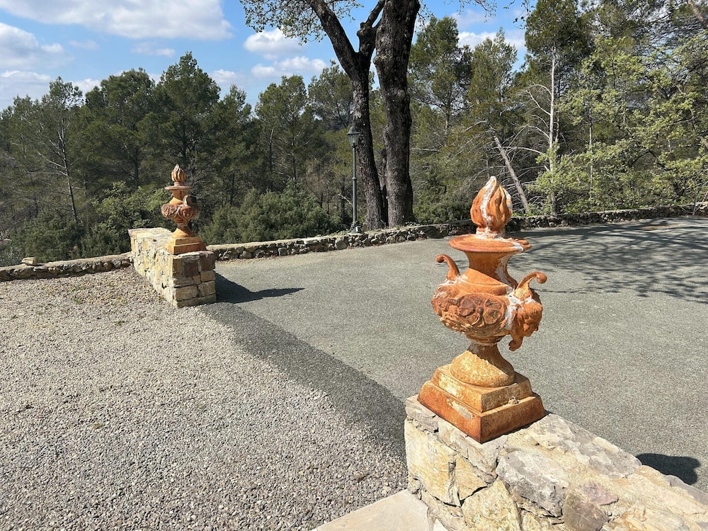 Villa in Provence With Private Pool