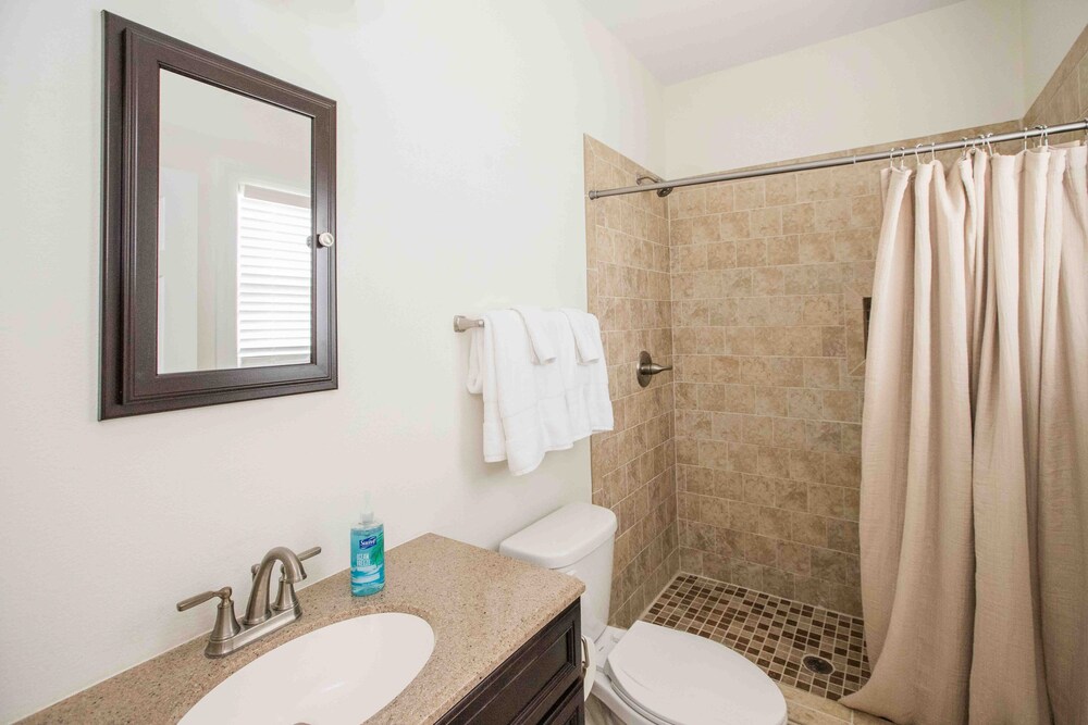 Thomasville Vacations - Chic Thomasville Home: Walk to Downtown! - Property Image 4