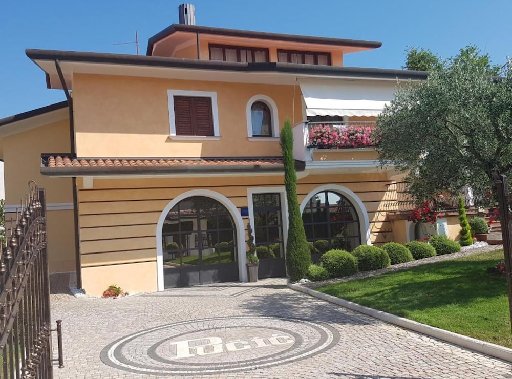 Apartments Alenka