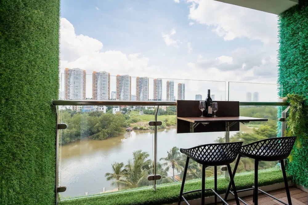 Diamond Island Luxury Apartment