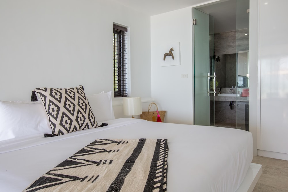 Skye Beach Hotel view 3