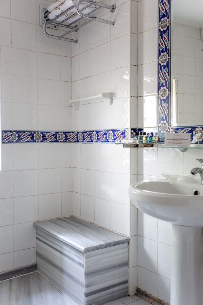 Bahçe Ev Oteli - Özel Sınıf - Image 81