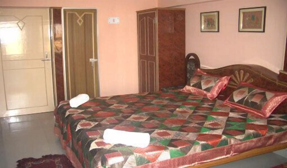 Kedareswar Bed and Breakfast