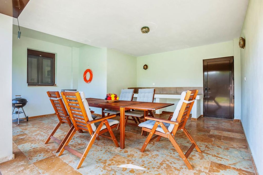 Onar Luxury Villa in Sani Halkidiki