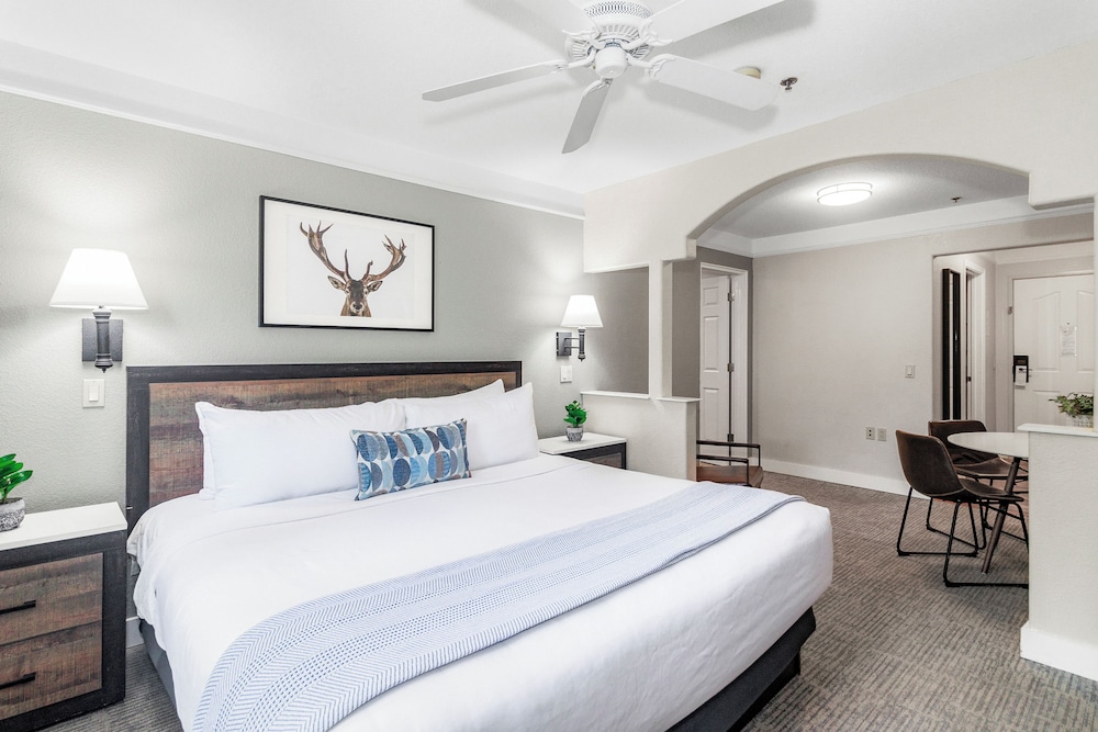 Inn at Mount Shasta