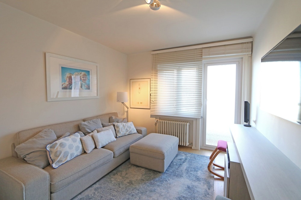 Apartment in Het Zoute Near Place Rubens
