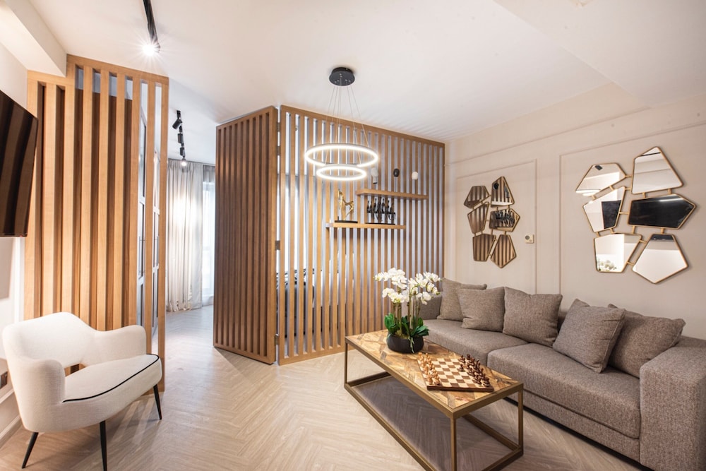 Nasma Luxury Stays- BLVD Central Podium