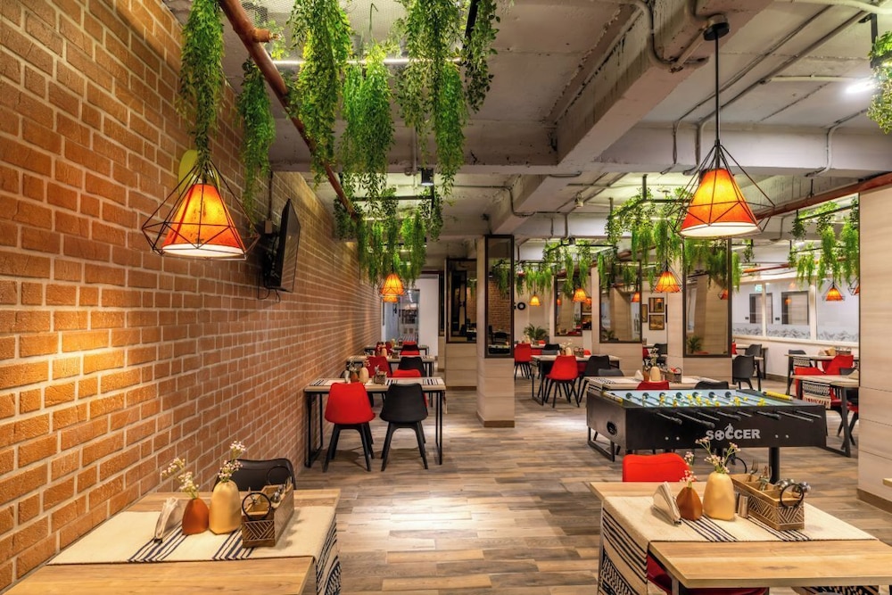 The Hosteller Bam Rishikesh